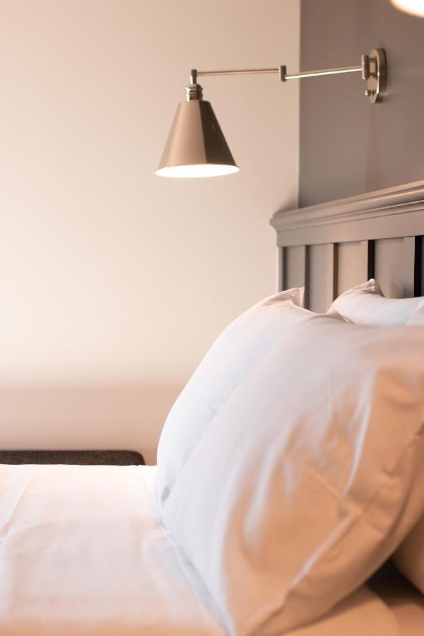Meeting House Boutique Hotel ฟอลส์เชิร์ช ภายนอก รูปภาพ