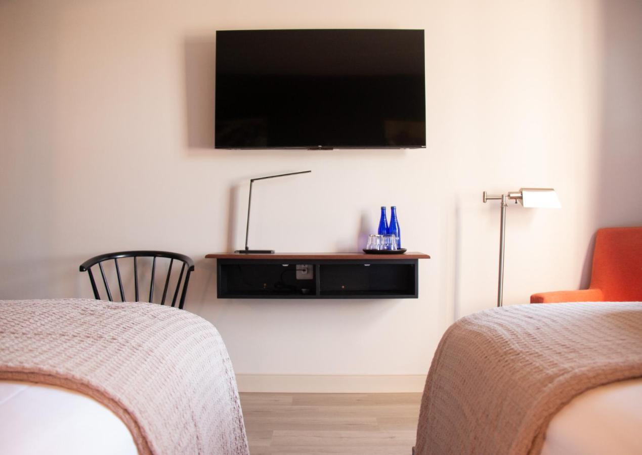 Meeting House Boutique Hotel ฟอลส์เชิร์ช ภายนอก รูปภาพ