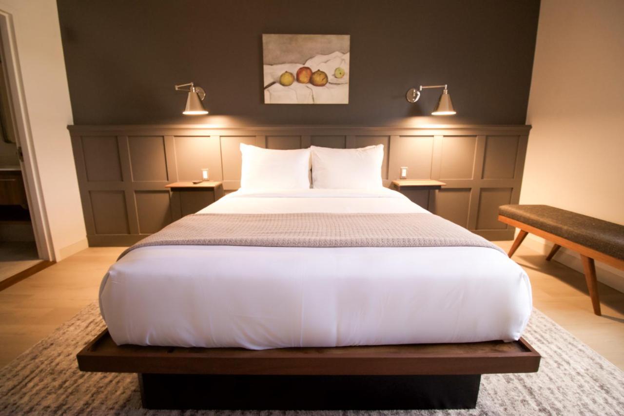 Meeting House Boutique Hotel ฟอลส์เชิร์ช ภายนอก รูปภาพ